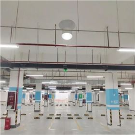 贛州高鐵西站雙模式無電照明系統(tǒng)室外安裝效果