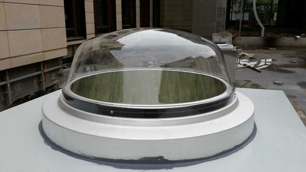 無(wú)電照明系統(tǒng)采光罩特寫(xiě)